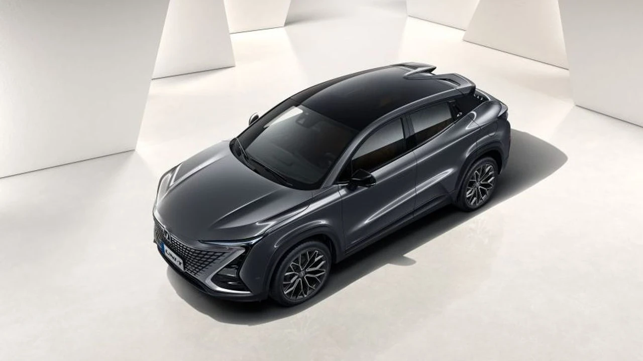 Changan UNI-T exterior photo for China vehicle export 7