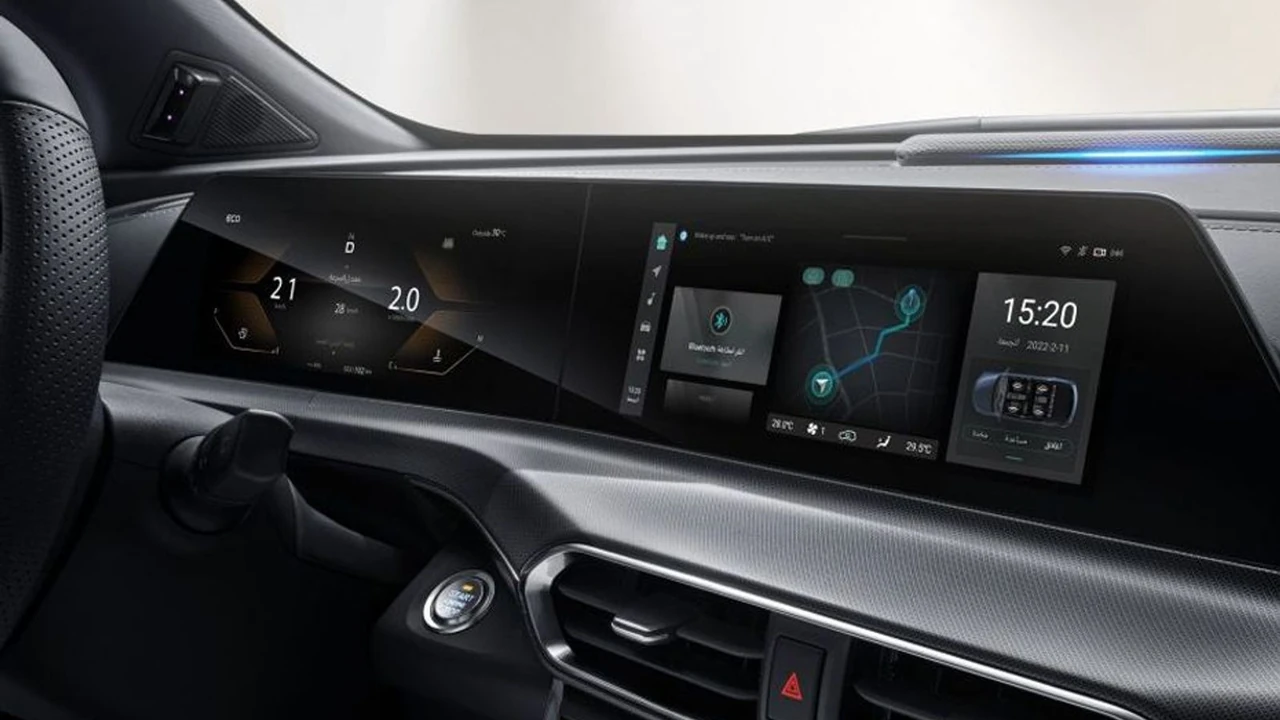 Changan UNI-T cockpit and dashboard photo for export buyers 3