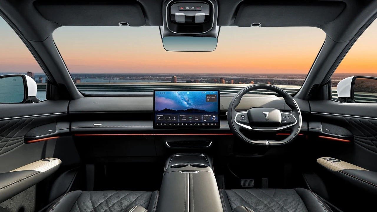 Deepal S07 cockpit and dashboard photo for export buyers 3