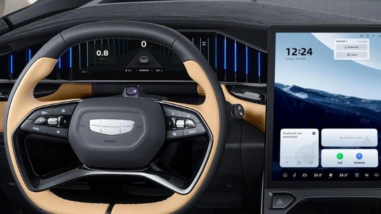 Geely Atlas cockpit and dashboard photo for export buyers 3