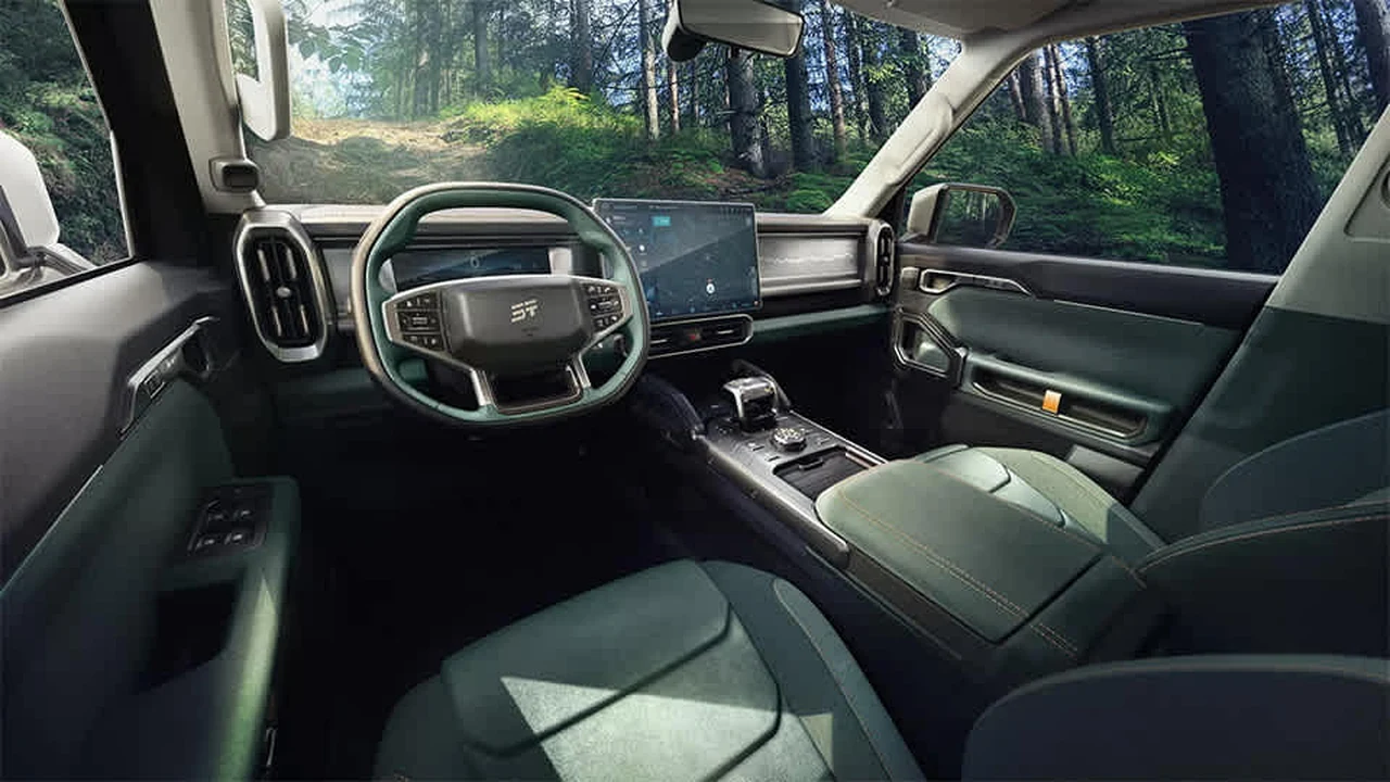 Jetour T2 cockpit and dashboard photo for export buyers 1