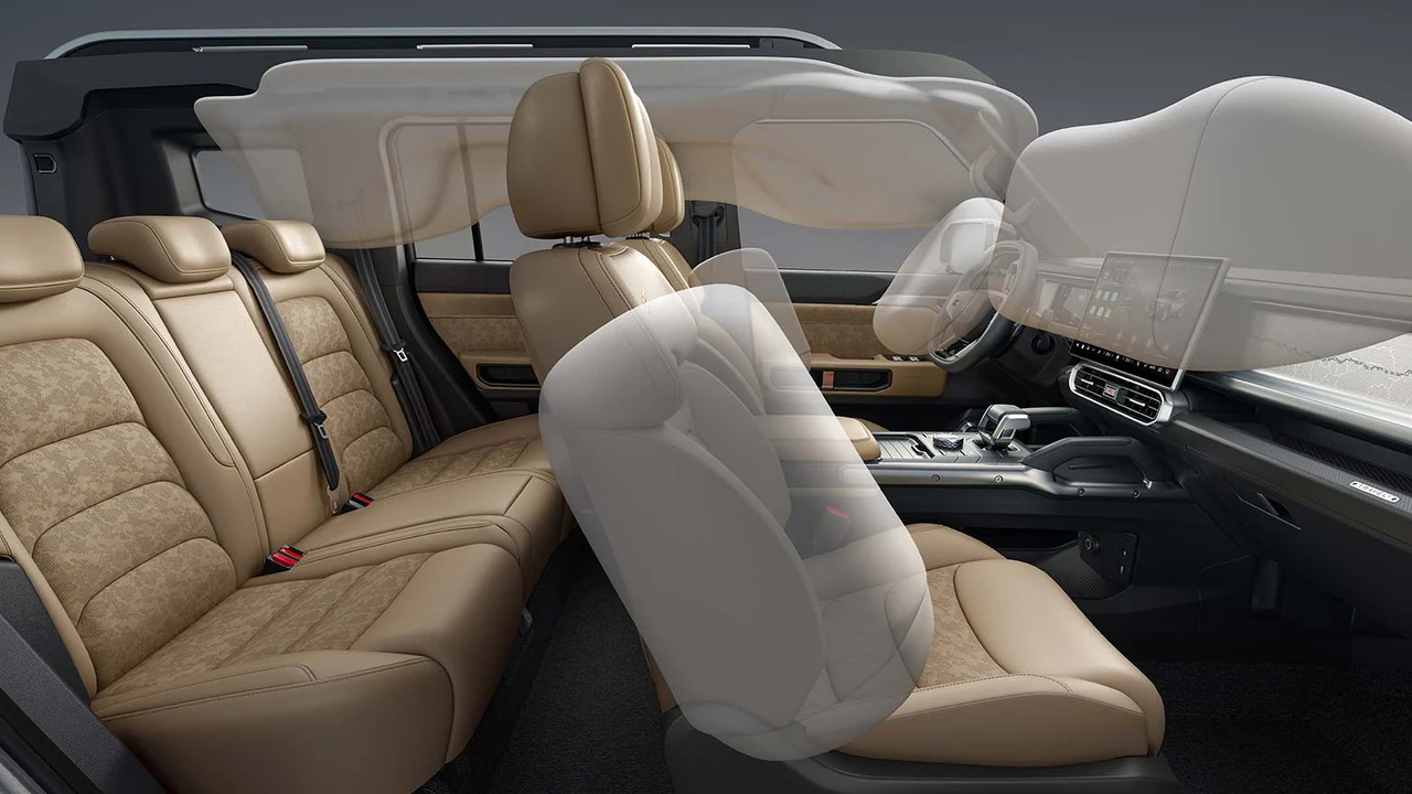 Jetour T2 cabin space and seating photo for wholesale buyers 3